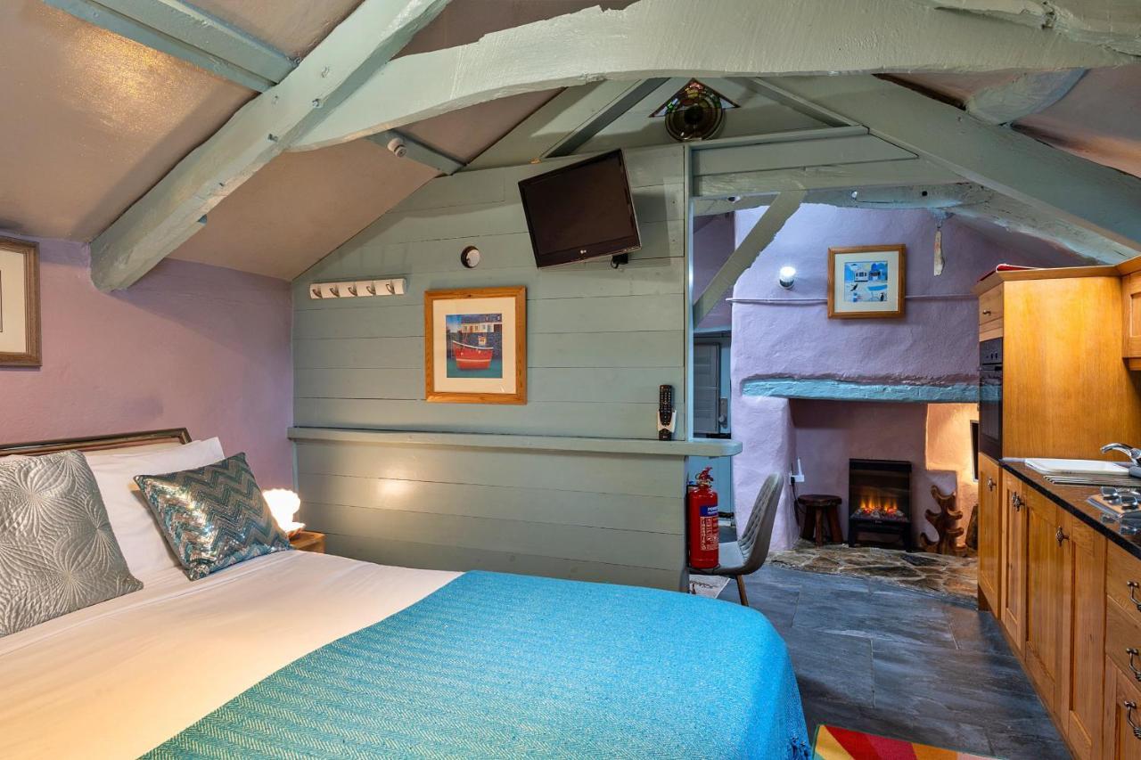 Finest Retreats - Fishermans Cottage ティンタジェル エクステリア 写真